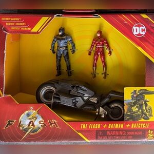 DC Superheroes The Flash & Batman with Batcycle Set